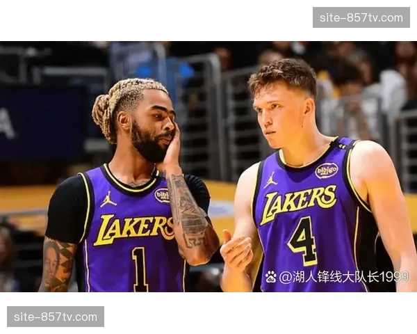 李承耀6分1助攻首节建功 江苏前锋开局阶段为球队奠定优势