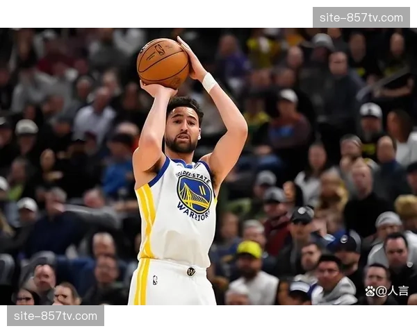 汤普森复出后状态起伏不定 勇士三分威胁下降影响空间质量